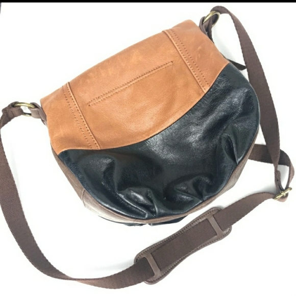 The Sak crossbody - Picture 3 of 8